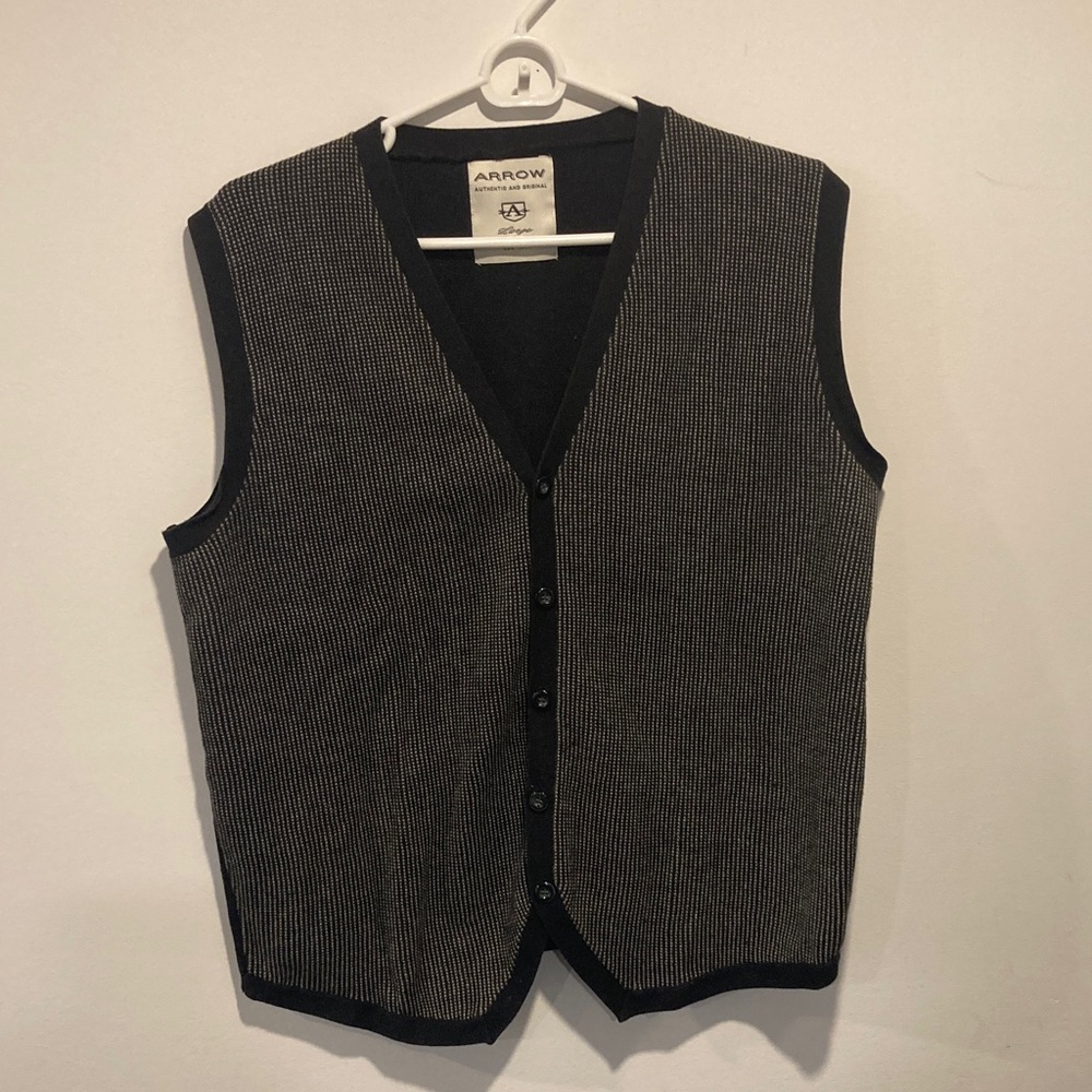 Arrow Charcoal and Black Vest